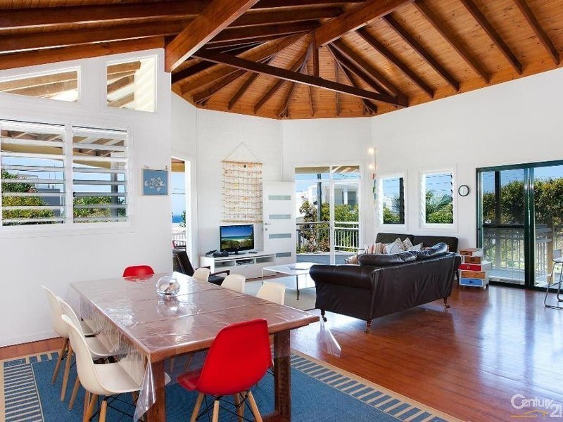 54 Elanda Street, Sunshine Beach QLD 4567