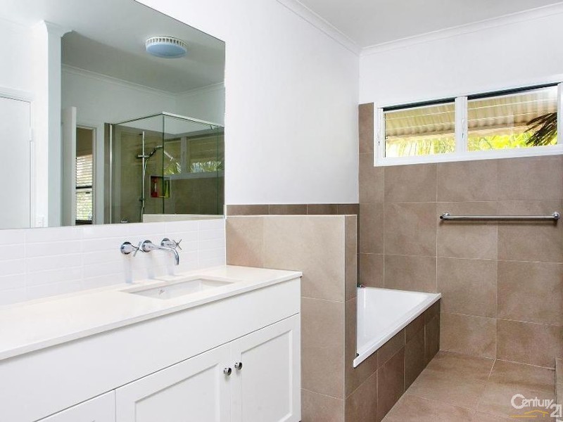 54 Elanda Street, Sunshine Beach QLD 4567