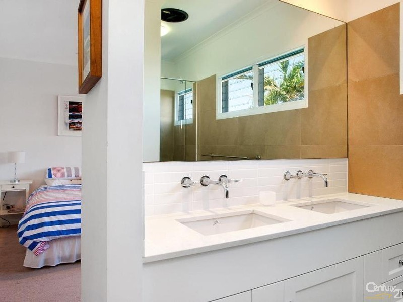 54 Elanda Street, Sunshine Beach QLD 4567