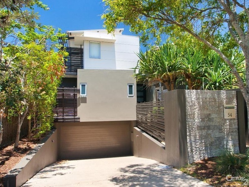 54 Ferguson Street, Sunshine Beach QLD 4567