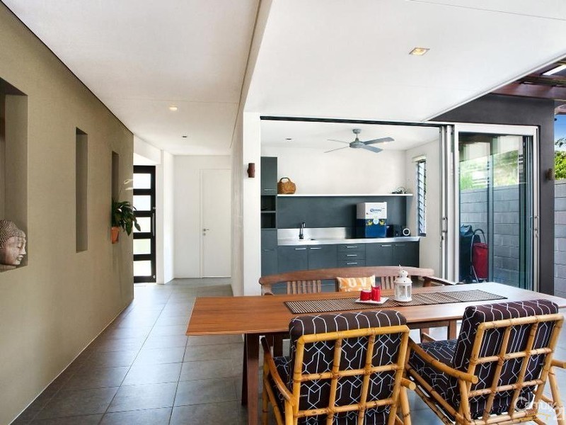 54 Ferguson Street, Sunshine Beach QLD 4567