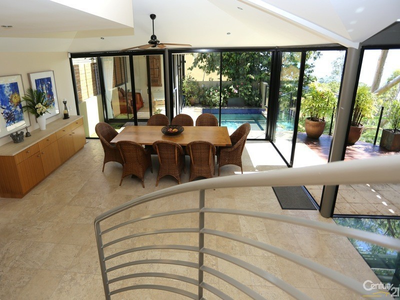 25 Bayview Road, Little Cove QLD 4567