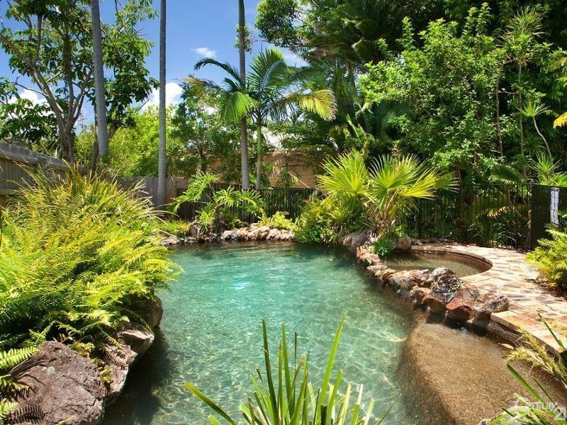 20  Dwyer Street, Sunshine Beach QLD 4567