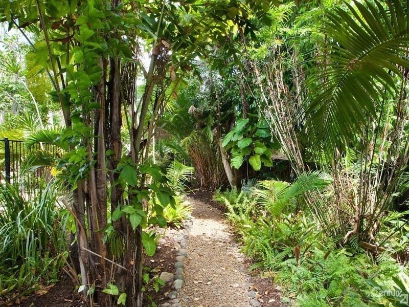 20  Dwyer Street, Sunshine Beach QLD 4567