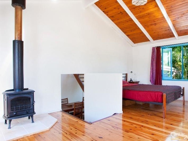 37  Newfield Street, Sunrise Beach QLD 4567