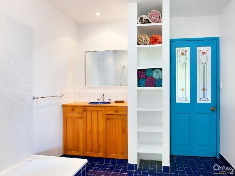 37  Newfield Street, Sunrise Beach QLD 4567