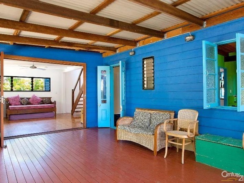 37  Newfield Street, Sunrise Beach QLD 4567