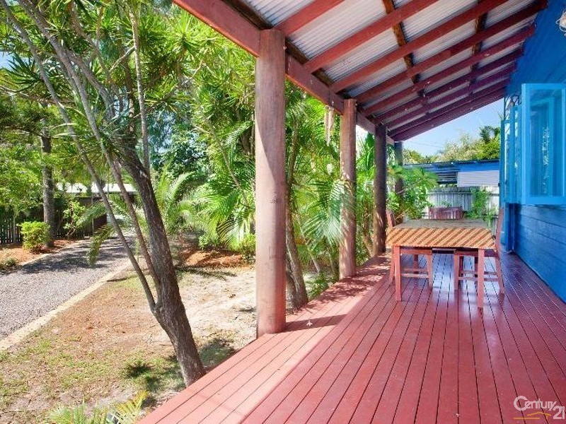 37  Newfield Street, Sunrise Beach QLD 4567