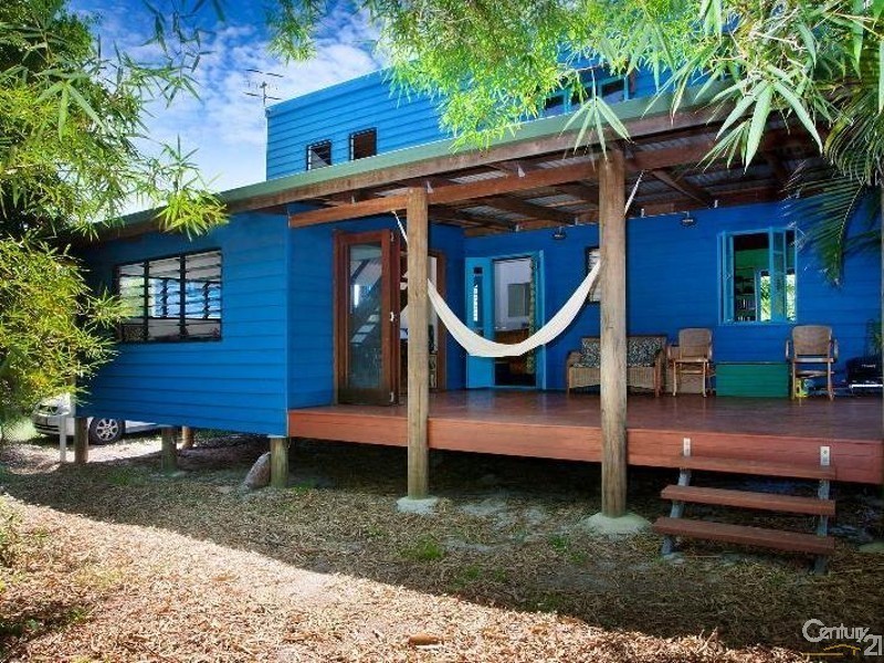 37  Newfield Street, Sunrise Beach QLD 4567