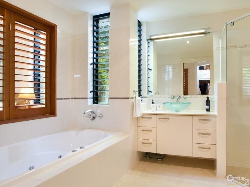 1/27 Parkedge Road, Sunshine Beach QLD 4567