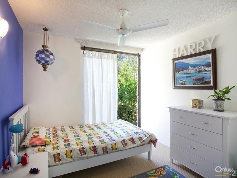 2/2 Crank Street, Sunshine Beach QLD 4567