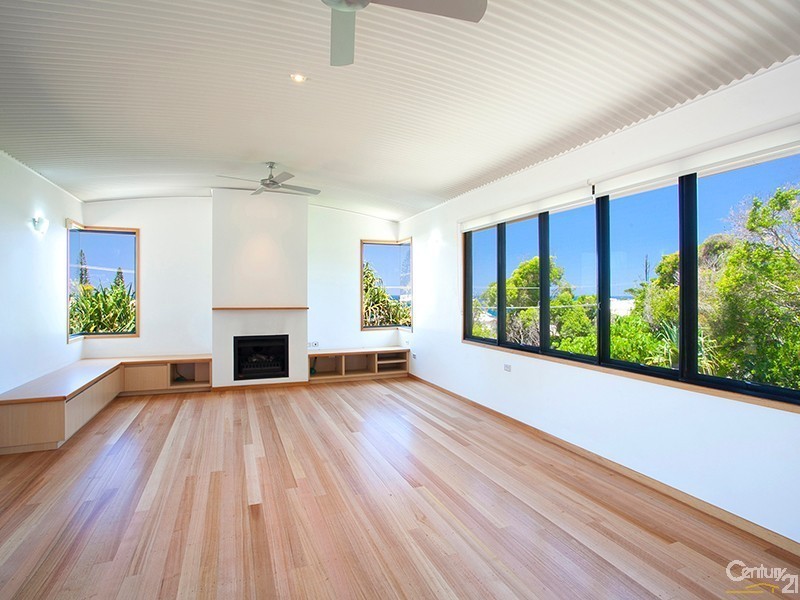 2 Bowman Terrace, Sunshine Beach QLD 4567