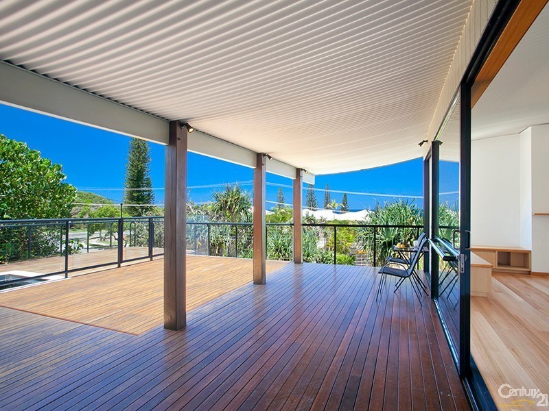 2 Bowman Terrace, Sunshine Beach QLD 4567