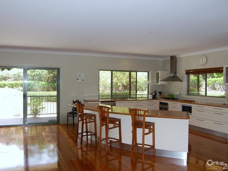 82  Valley Drive, Doonan QLD 4562