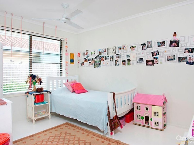 22 Newfield Street, Sunrise Beach QLD 4567