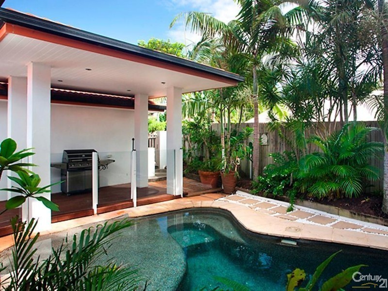 22 Newfield Street, Sunrise Beach QLD 4567