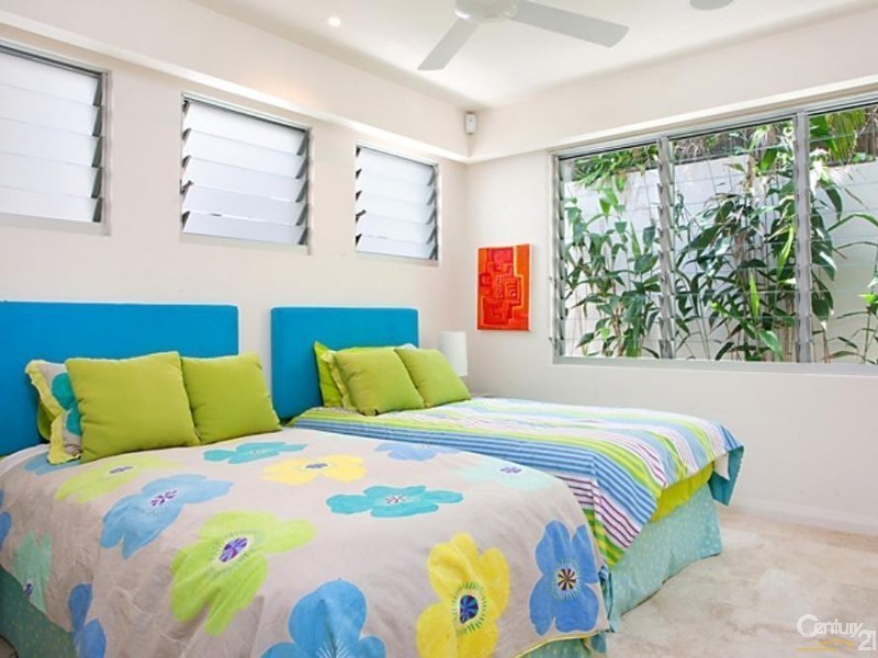 1/8 Hill Street, Sunshine Beach QLD 4567