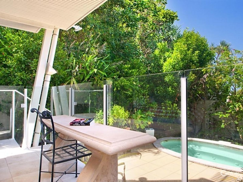 1/8 Hill Street, Sunshine Beach QLD 4567