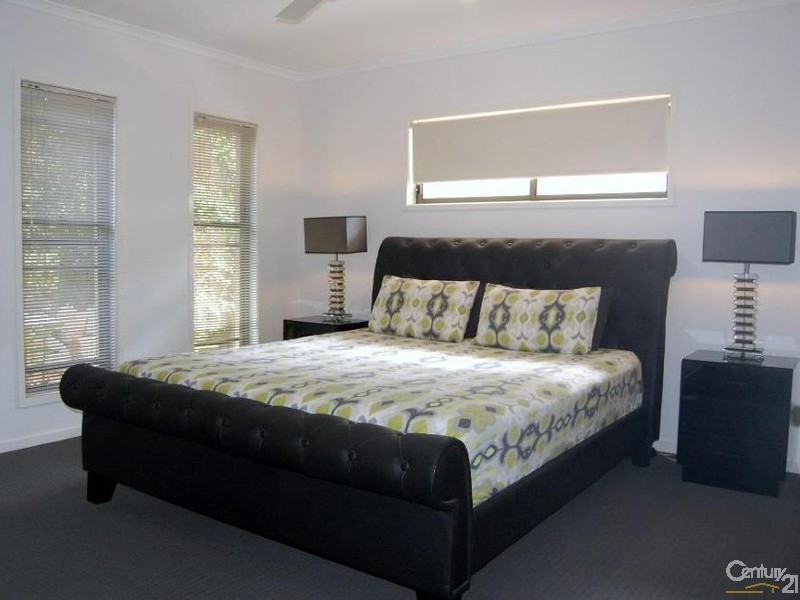 26 Jacksonia Place, Noosaville QLD 4566
