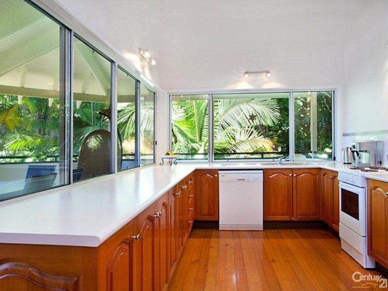 24 Seaview Terrace, Sunshine Beach QLD 4567