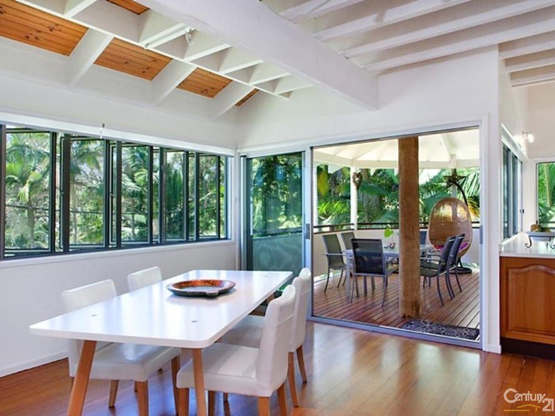 24 Seaview Terrace, Sunshine Beach QLD 4567