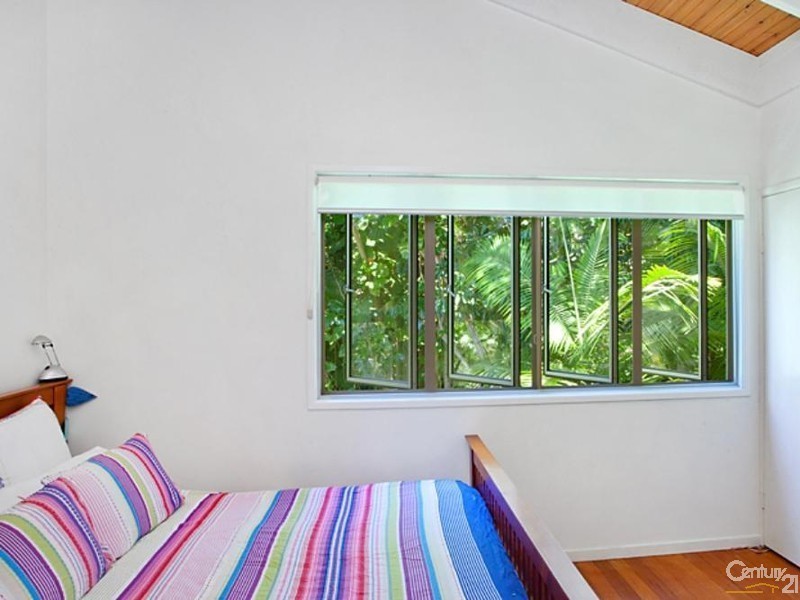 24 Seaview Terrace, Sunshine Beach QLD 4567