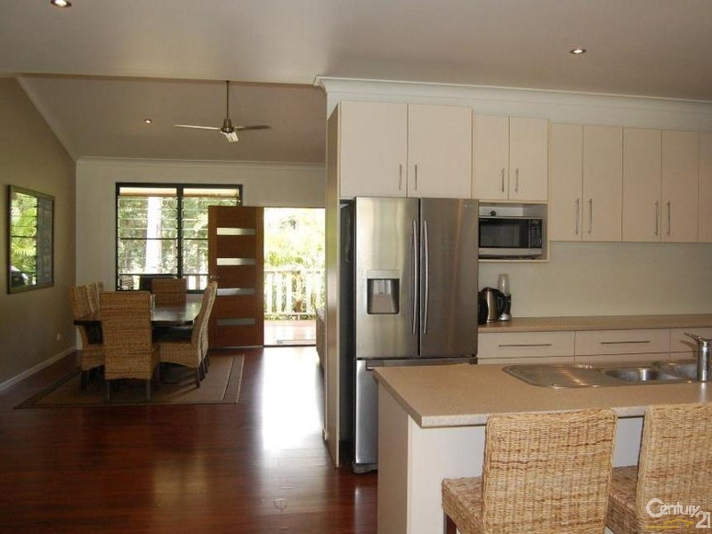 10 Arbour Place, Doonan QLD 4562