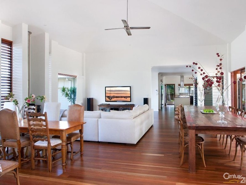 12  Habitat Place, Noosa Heads QLD 4567