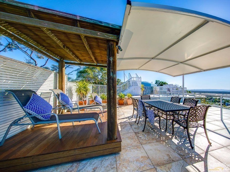 2/8 Noosa Drive, Noosa Heads QLD 4567