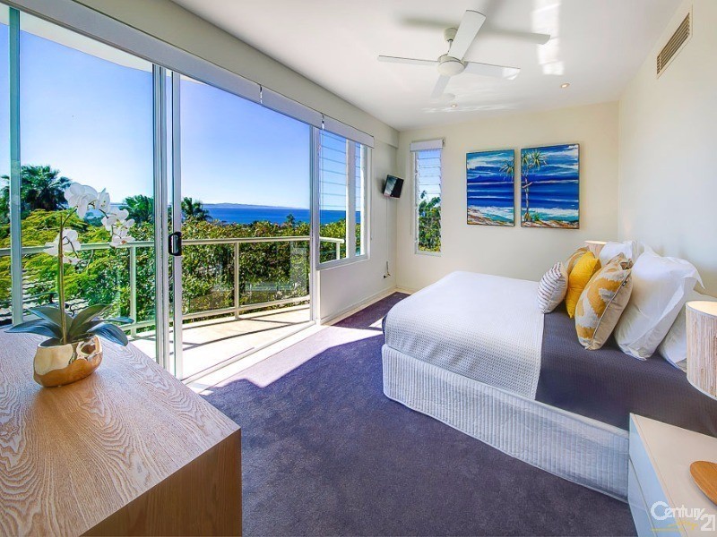 2/8 Noosa Drive, Noosa Heads QLD 4567