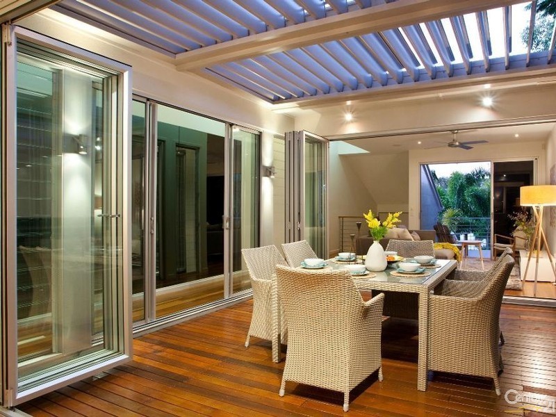 1/27  Duke Street, Sunshine Beach QLD 4567