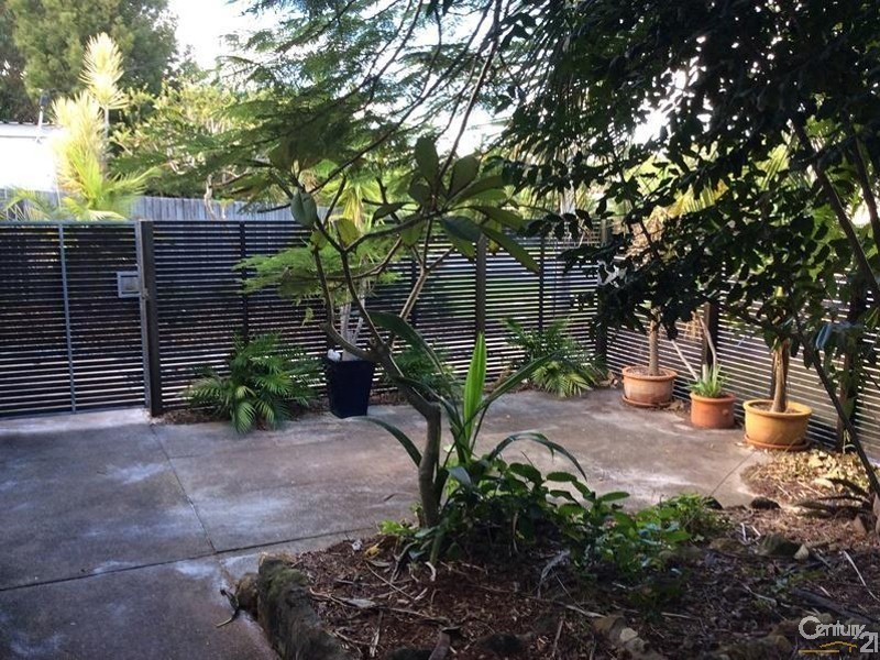 22 Pacific Avenue, Sunshine Beach QLD 4567