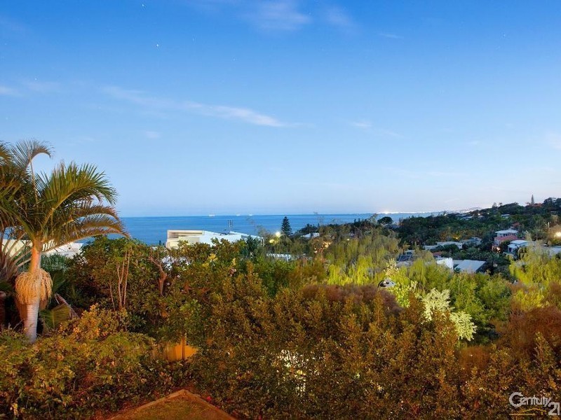 4 Kiamba Court, Sunshine Beach QLD 4567