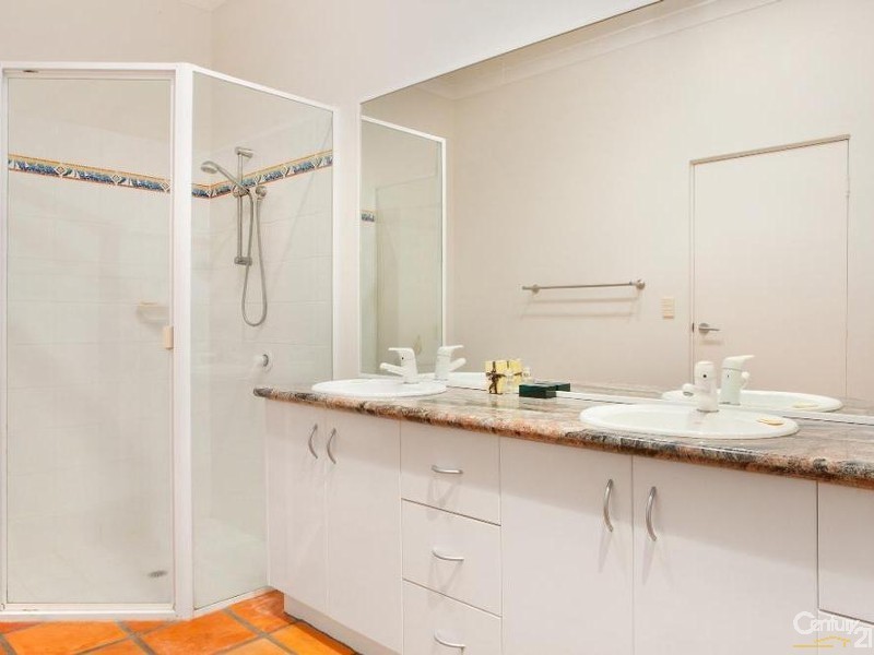 4 Kiamba Court, Sunshine Beach QLD 4567