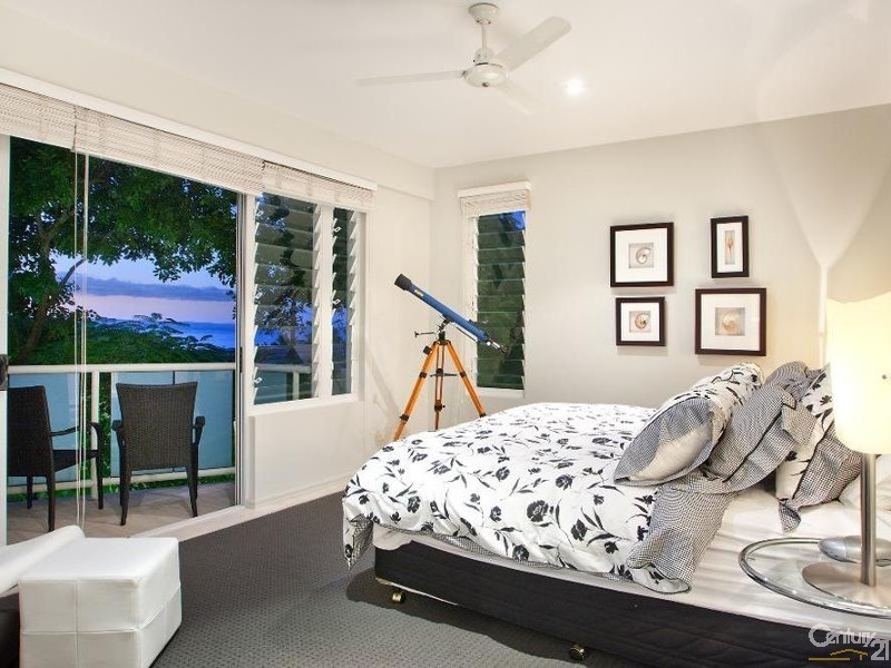 1/8 Noosa Drive, Noosa Heads QLD 4567