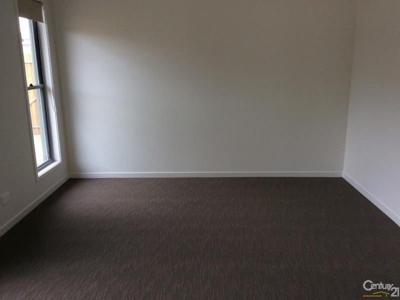 68 Sandhurst Crescent, Peregian Springs QLD 4573