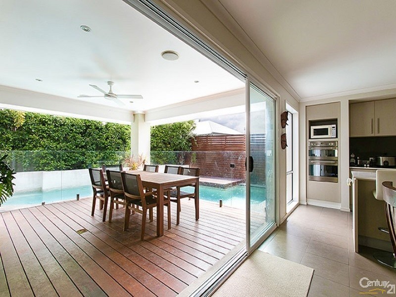 156 The Avenue, Peregian Springs QLD 4573