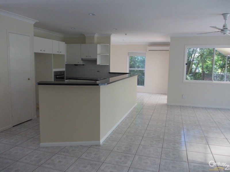 16 Oceania Crescent, Sunshine Beach QLD 4567