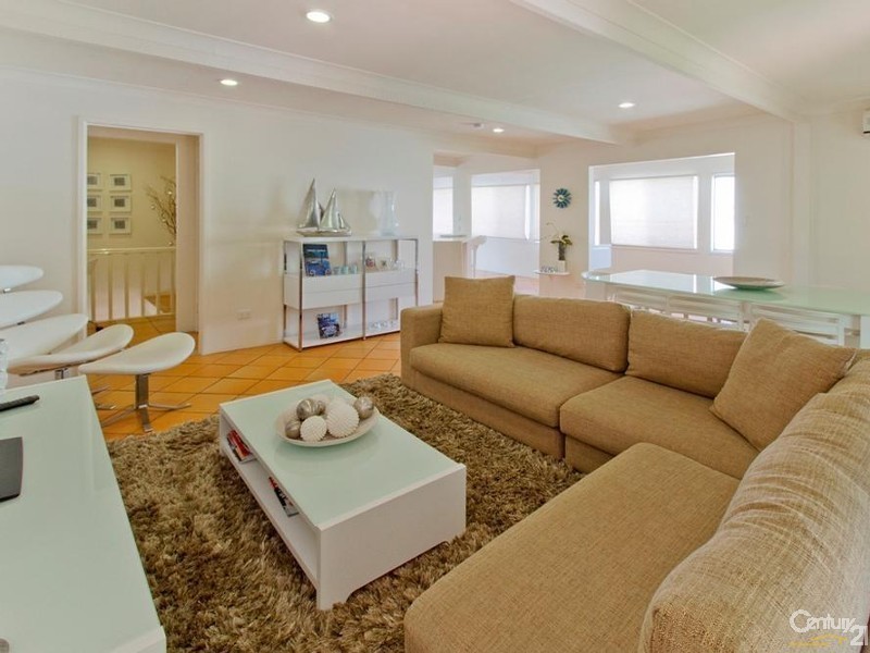 14 Belmore Terrace, Sunshine Beach QLD 4567