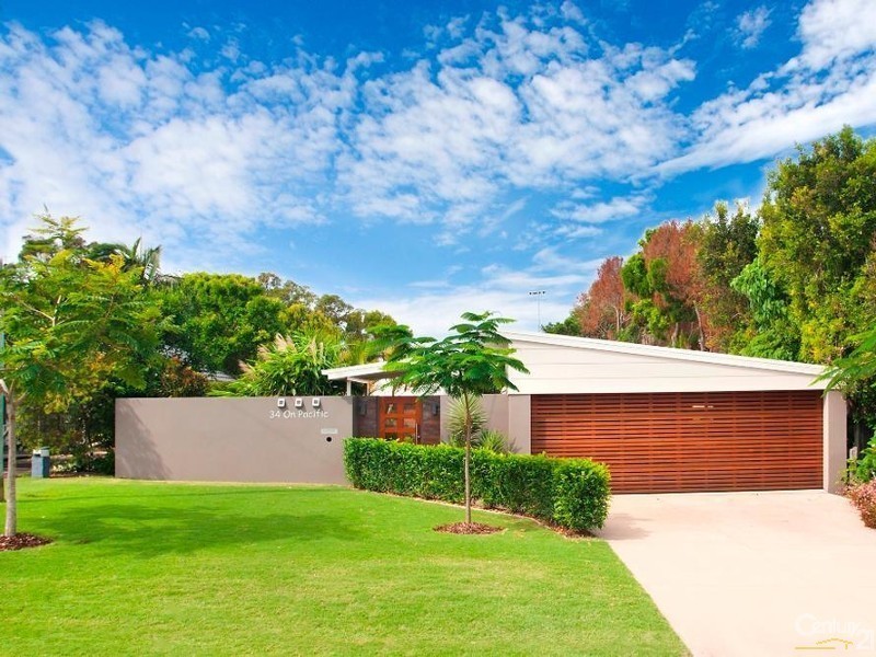 34 Pacific Avenue, Sunshine Beach QLD 4567