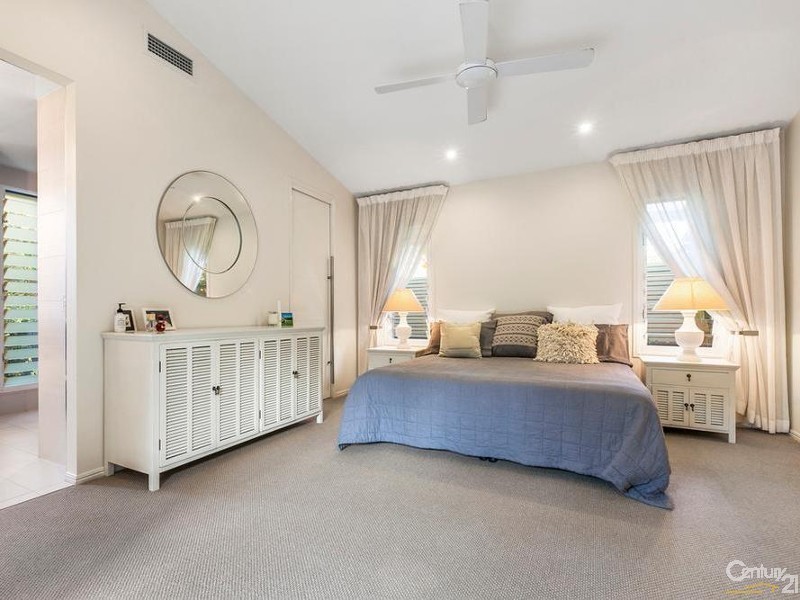 34 Pacific Avenue, Sunshine Beach QLD 4567