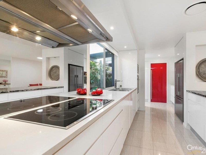 34 Pacific Avenue, Sunshine Beach QLD 4567