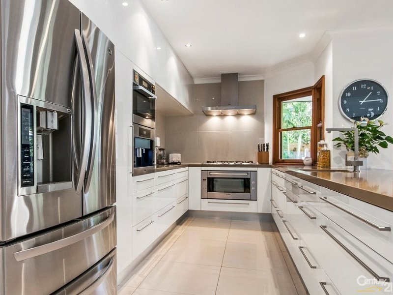 9 Spindrift Court, Noosa Waters QLD 4566