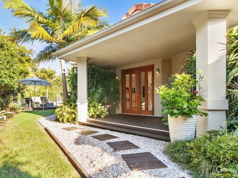 9 Spindrift Court, Noosa Waters QLD 4566