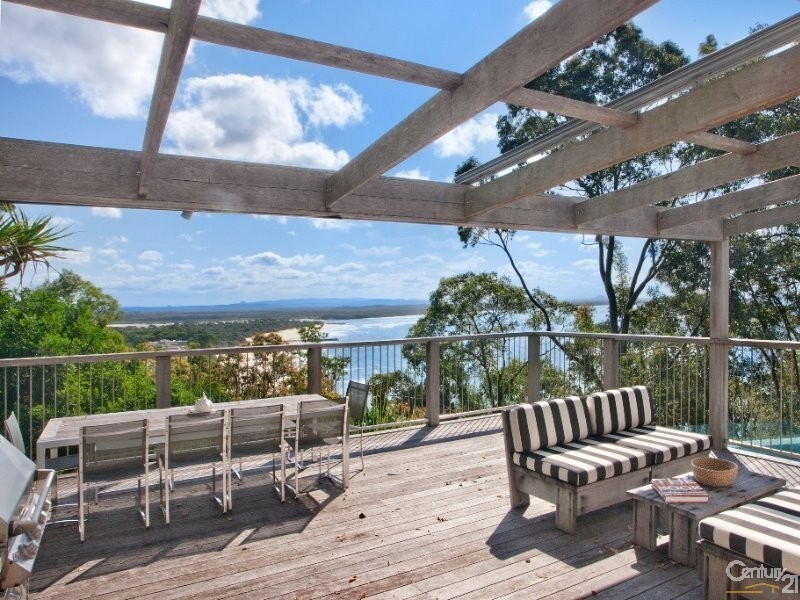 5 Allambi Rise, Noosa Heads QLD 4567