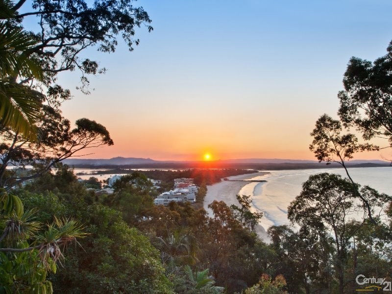 5 Allambi Rise, Noosa Heads QLD 4567