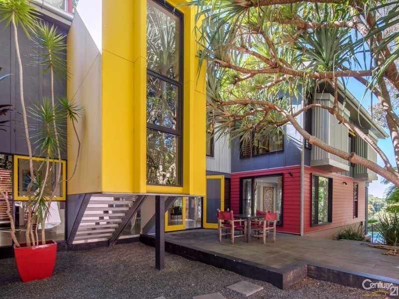 26 Dolphin Bay Drive, Sunshine Beach QLD 4567