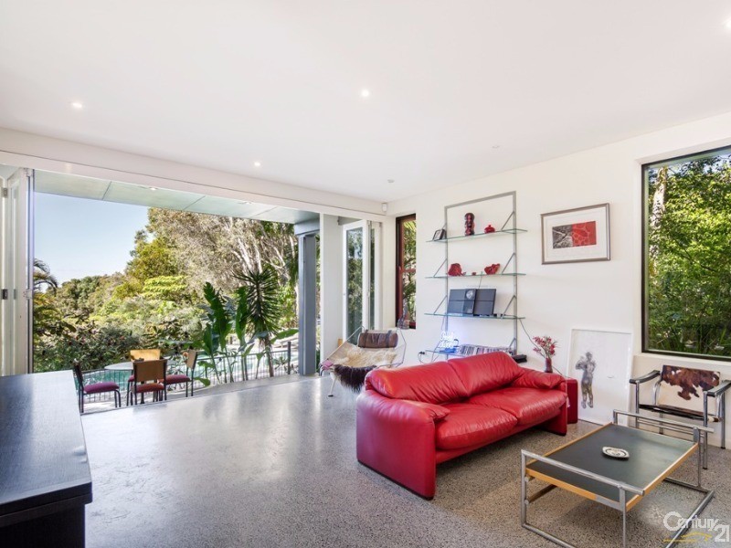 26 Dolphin Bay Drive, Sunshine Beach QLD 4567
