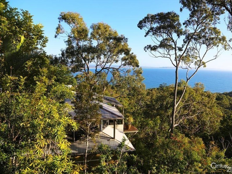 25 Bayview Road, Noosa Heads QLD 4567