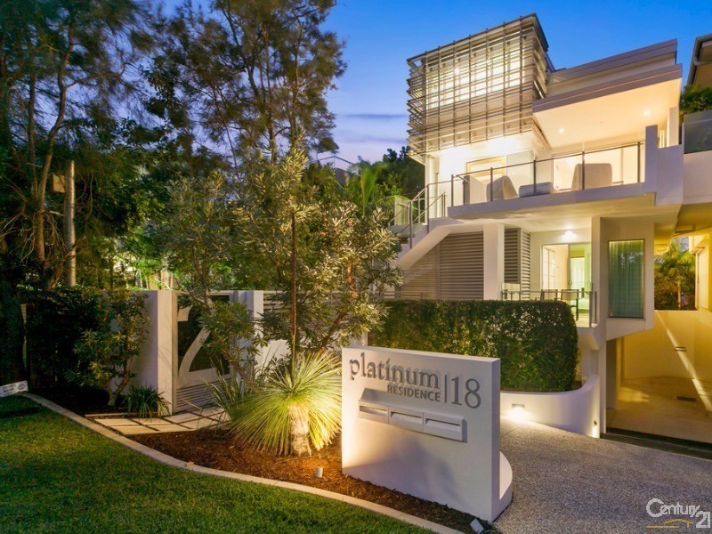 2/18 Douglas Street, Sunshine Beach QLD 4567